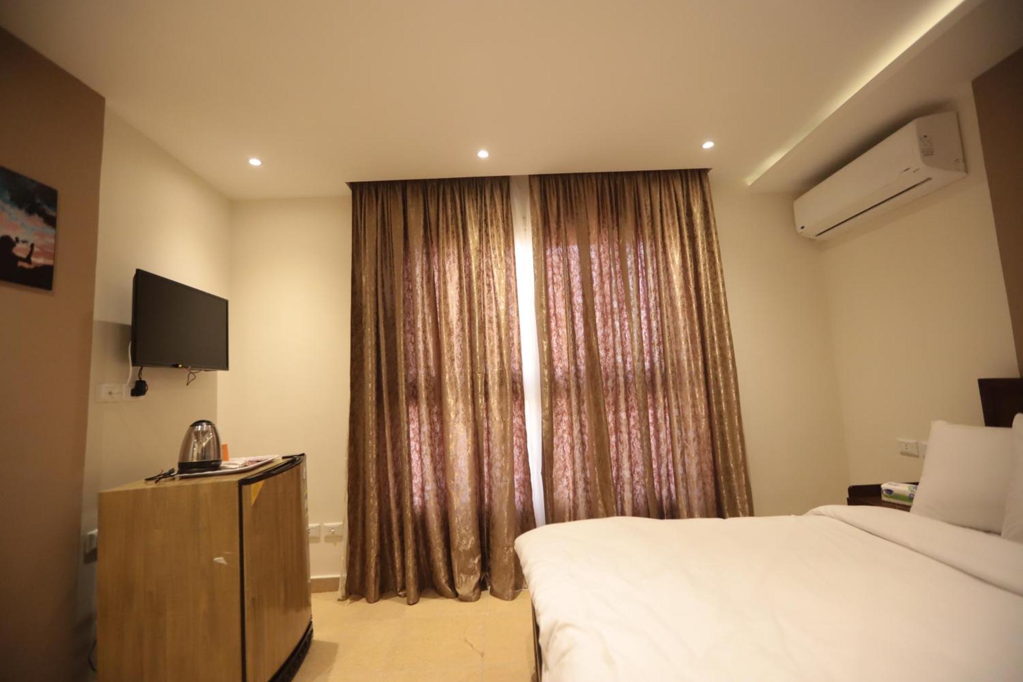 King Khafren View Inn Kafret el-Gabal Exterior foto