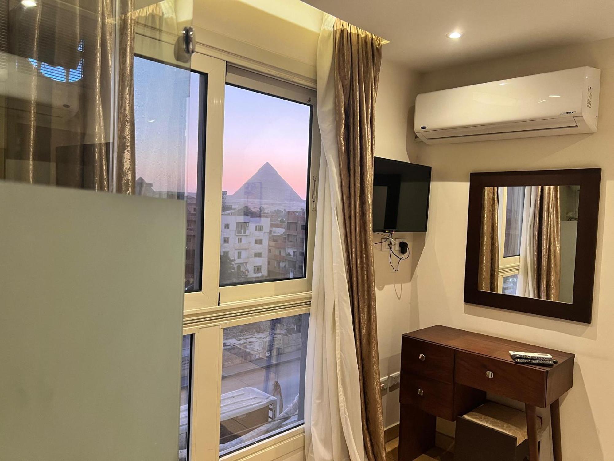 King Khafren View Inn Kafret el-Gabal Exterior foto