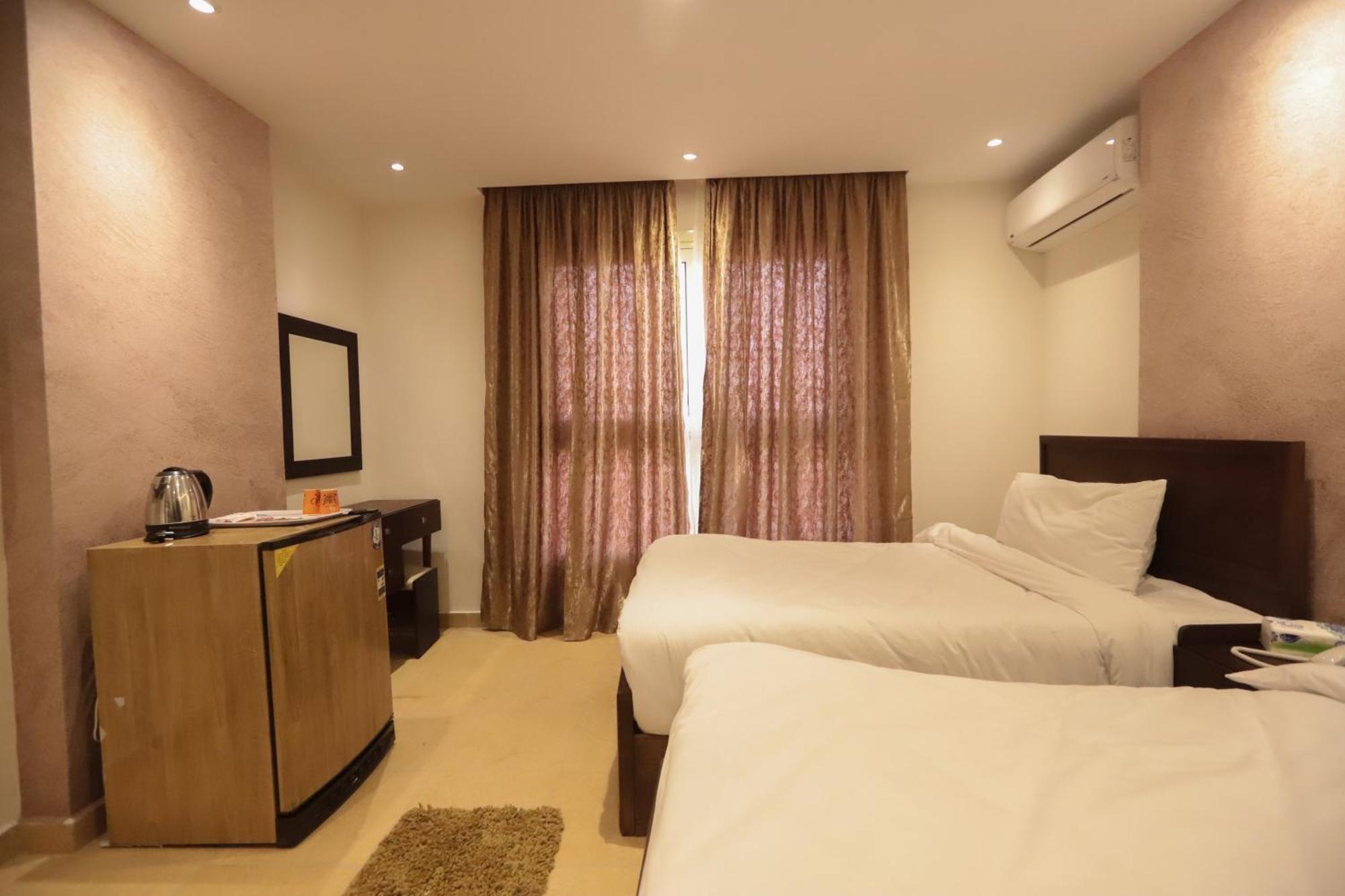 King Khafren View Inn Kafret el-Gabal Exterior foto