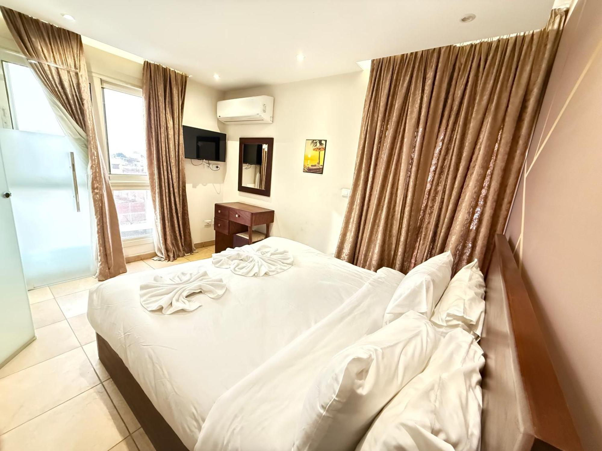 King Khafren View Inn Kafret el-Gabal Exterior foto